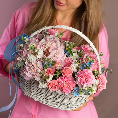 Дизайнерские корзины Корзина Смущенная принцесса