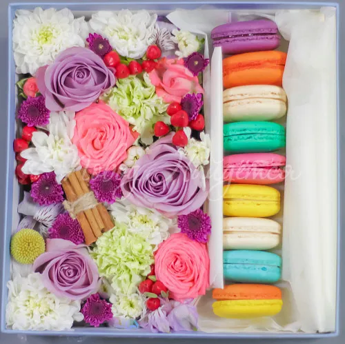 Коробки с макарун Корзина Ягодная фантазия