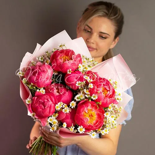 ПИОНЫ Букет Яркое торжество