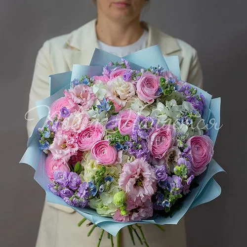 РАНУНКУЛЮСЫ Букет Горячо любимой