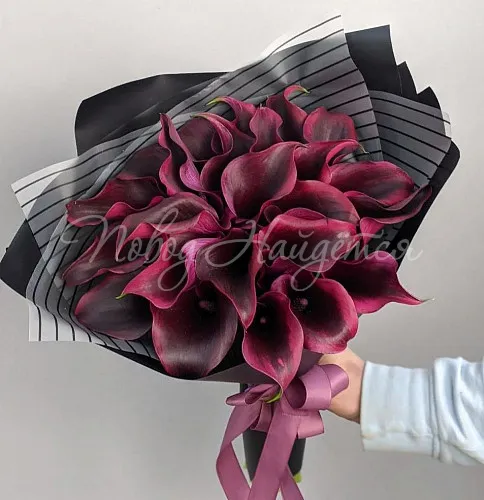 КАЛЛЫ Букет Вишневое  вино