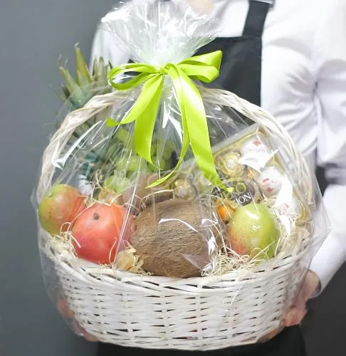 Фруктовые корзины Заботливый жест