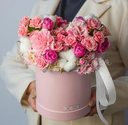 Цветы в шляпной коробке Корзина Розовый сон