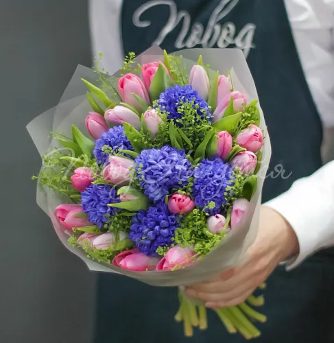 ТЮЛЬПАНЫ Букет Синеглазка