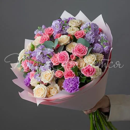 РОЗЫ Букет Стрелы любви