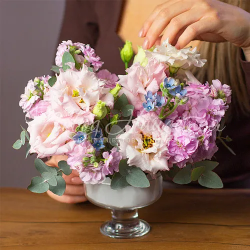 Композиции Цветочная композиция Амадея