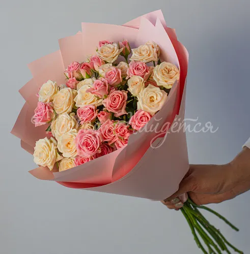 Кустовые розы Букет Муссовый