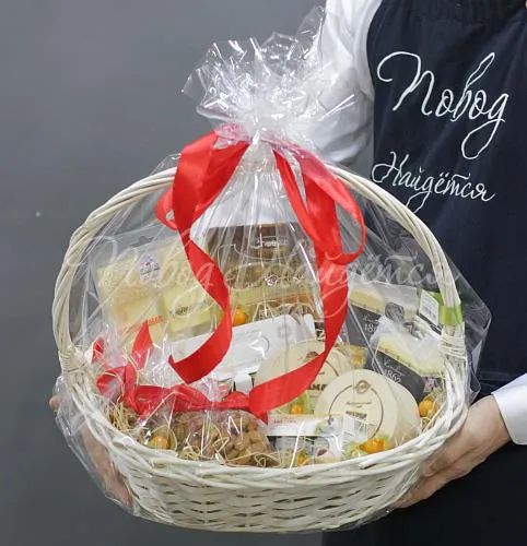 Подарочные корзины Сырный набор