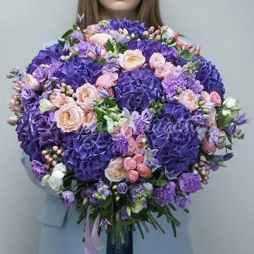 Букеты с ГОРТЕНЗИЯМИ Букет Маргарет