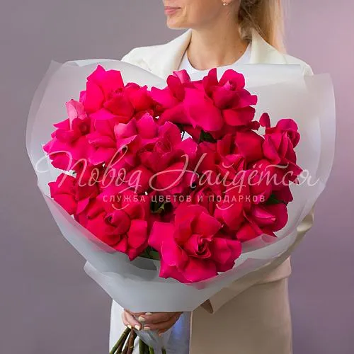 Розы Букет Алый бархат