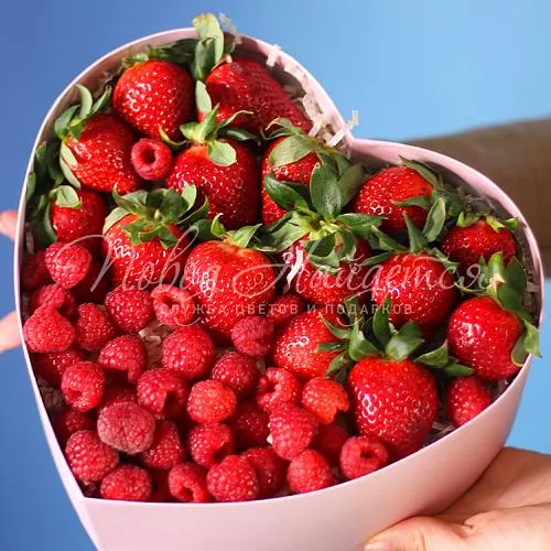 Фруктовые корзины Корзина Сердечный шаг