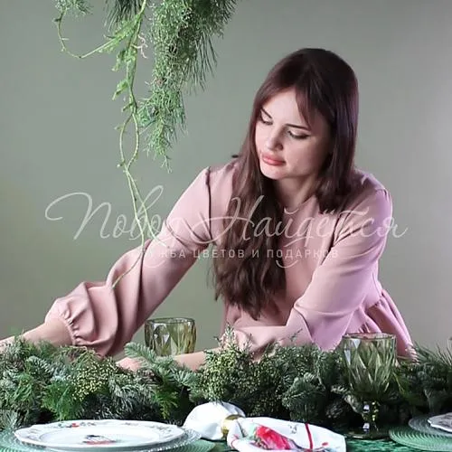 Новогодние интерьерные композиции Гирлянда на стол