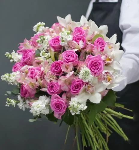 Букет с ОРХИДЕЯМИ Букет Бесконечность