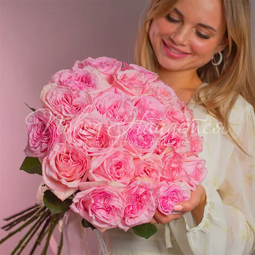 Пионовидные розы Букет Розовое вино