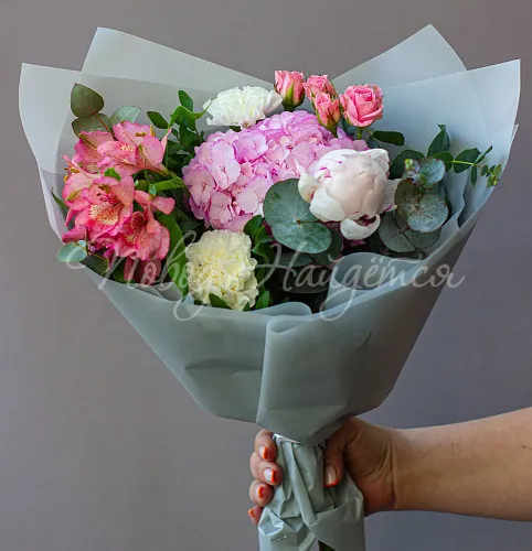 ПИОНЫ Букет Чистая лазурь