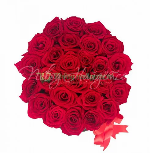 Цветы в шляпной коробке Корзина Анжелина Джоли