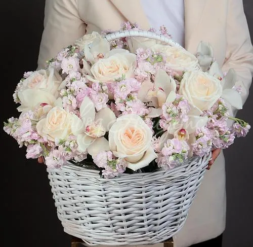 Пионовидные розы Букет Романс