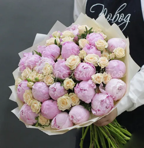 Букет с ПИОНАМИ Букет Медовый месяц