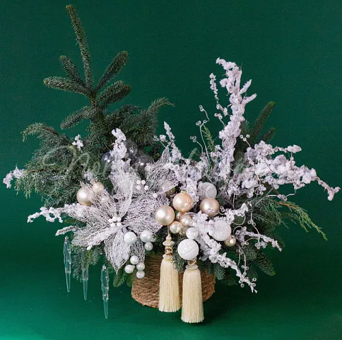 Новый год Январская вьюга