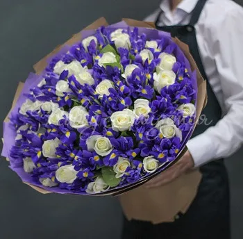 РОЗЫ Букет Богемский хрусталь