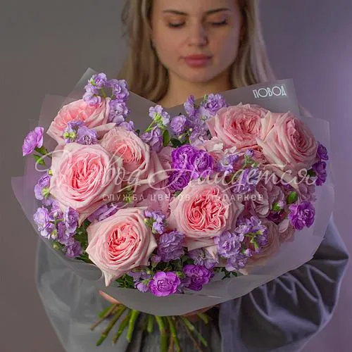 Пионовидные розы Букет Подарю тебе весну