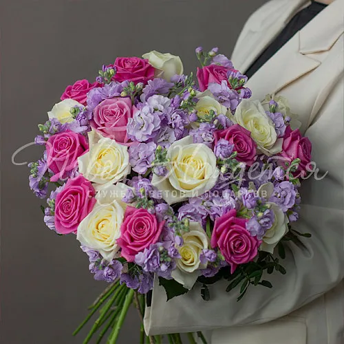 РОЗЫ Букет Клубничное мороженое