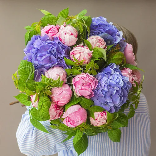 Дизайнерские букеты Букет Садовая поляна