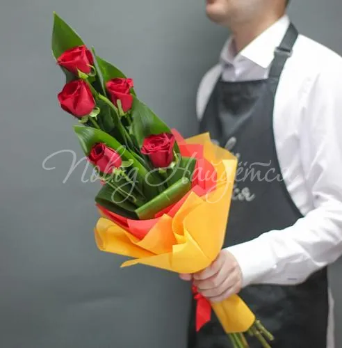 РОЗЫ Букет Руководителю