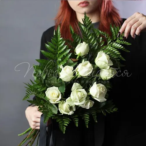 Траурные композиции Букет Траурный букет №15