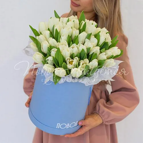 Моно Тюльпаны Букет Весеннее облако