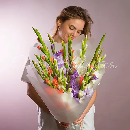 ГЛАДИОЛУСЫ Букет Саммер