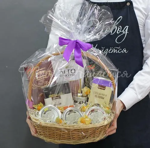 Подарочные корзины Мясной фаворит