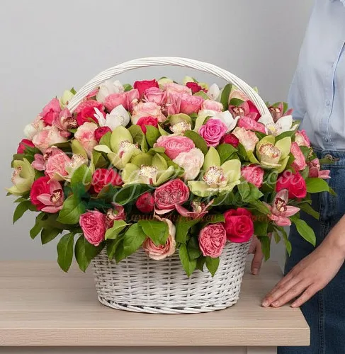 Корзины с орхидеями Корзина Вечер в Париже