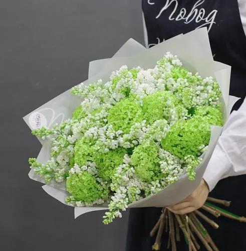 ВЕСНА Букет Цветущая сирень