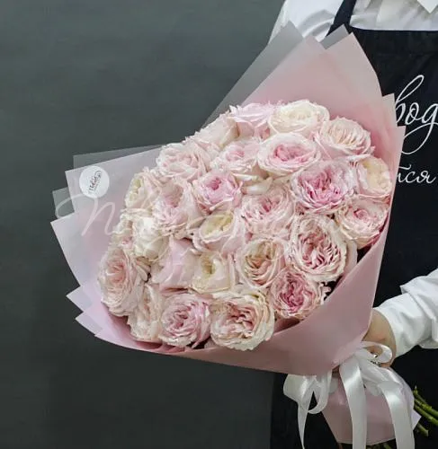 25 роз Букет Розовая вата