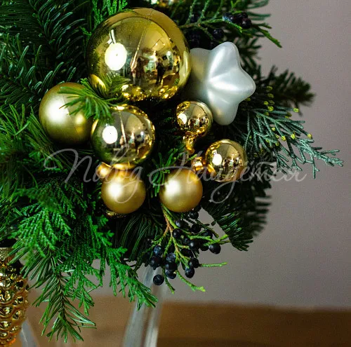 Новый год Праздник во дворе