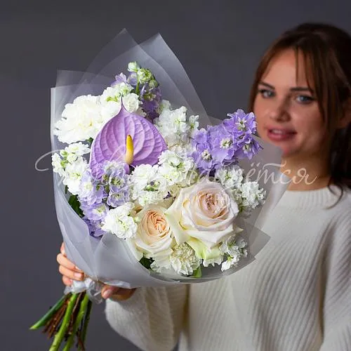 Дизайнерские букеты Букет Луна в воде