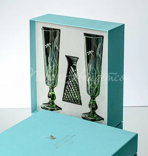 Сувениры Набор хрустальных бокалов с вазой