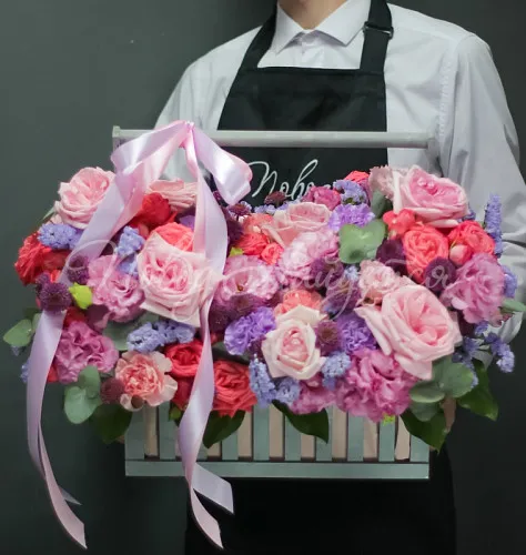 Цветы в деревянных ящиках Корзина Касандра