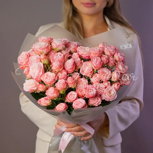 Пионовидные розы Букет Роскошная нежность