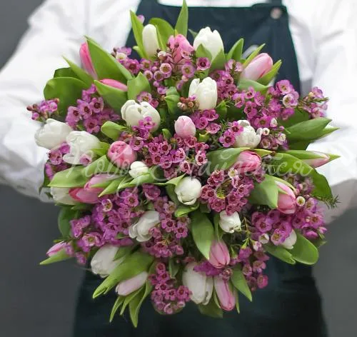 ТЮЛЬПАНЫ Букет Весенние ласточки