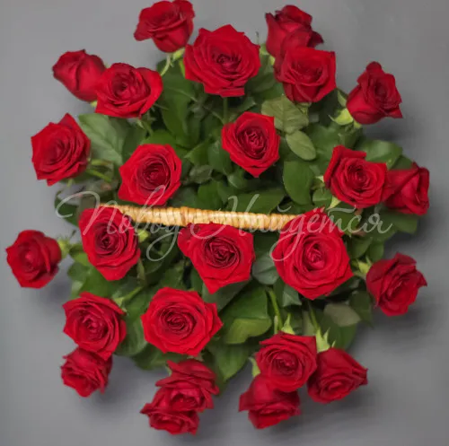 Розы в корзинах Корзина Искушение