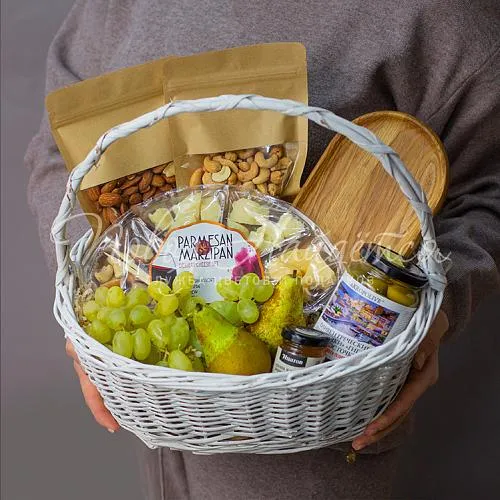 Продуктовые корзины Корзина Приятный вечер