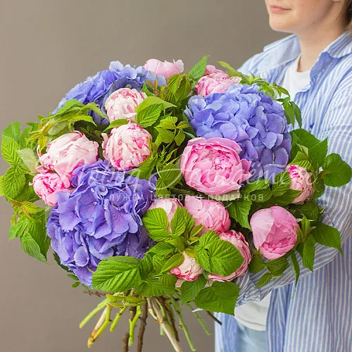 Дизайнерские букеты Букет Садовая поляна