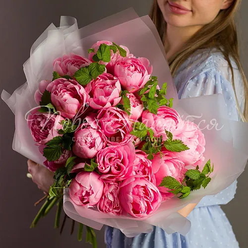 ПИОНЫ Букет Нежный август