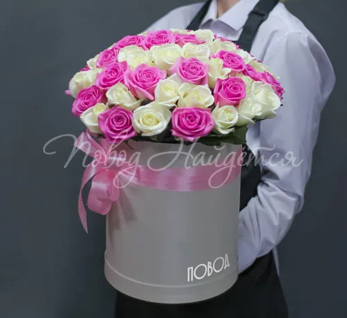 Цветы в шляпной коробке Корзина Розовый шарм
