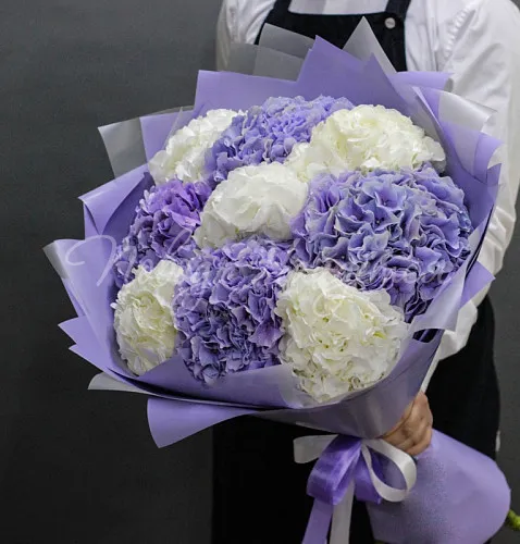 ГОРТЕНЗИИ Букет Волны ночного города