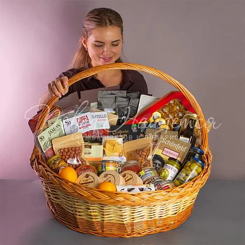 Продуктовые корзины Корзина Деликатесная корзина