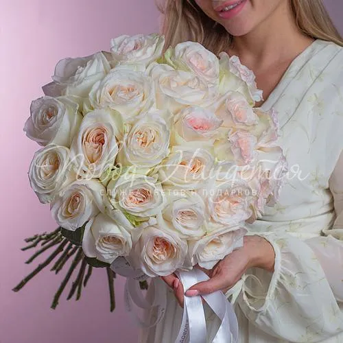 Моно Розы Букет Робкая душа