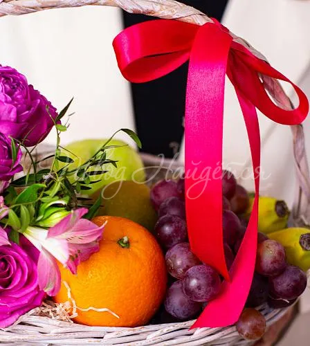 Фруктовые корзины Фруктовая фиеста